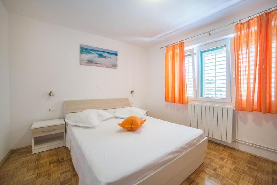 Apartmani Stipan بريلا المظهر الخارجي الصورة